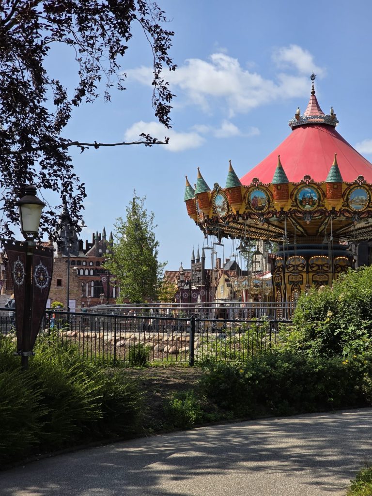 Karusell am Parkeingang